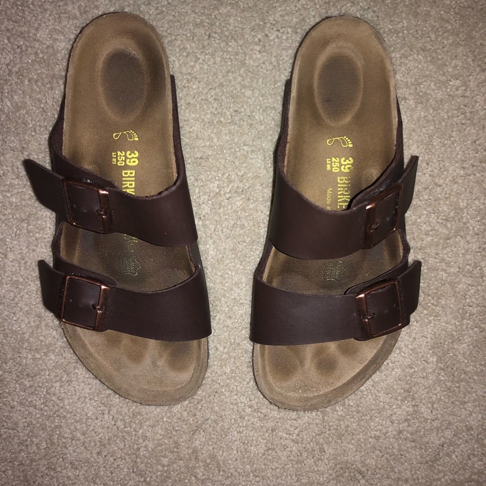Brown sz 39 Birkenstocks